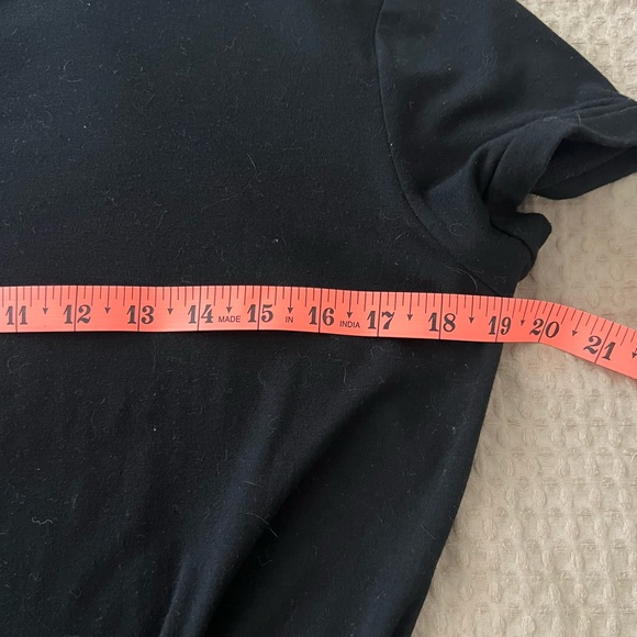 FOREVER 21 | Cutout Waist Black T-Shirt Dress - Picture 5 of 7